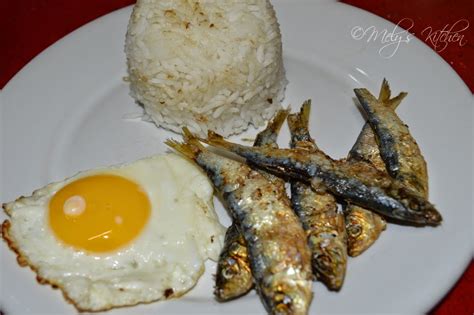 tuyo silog